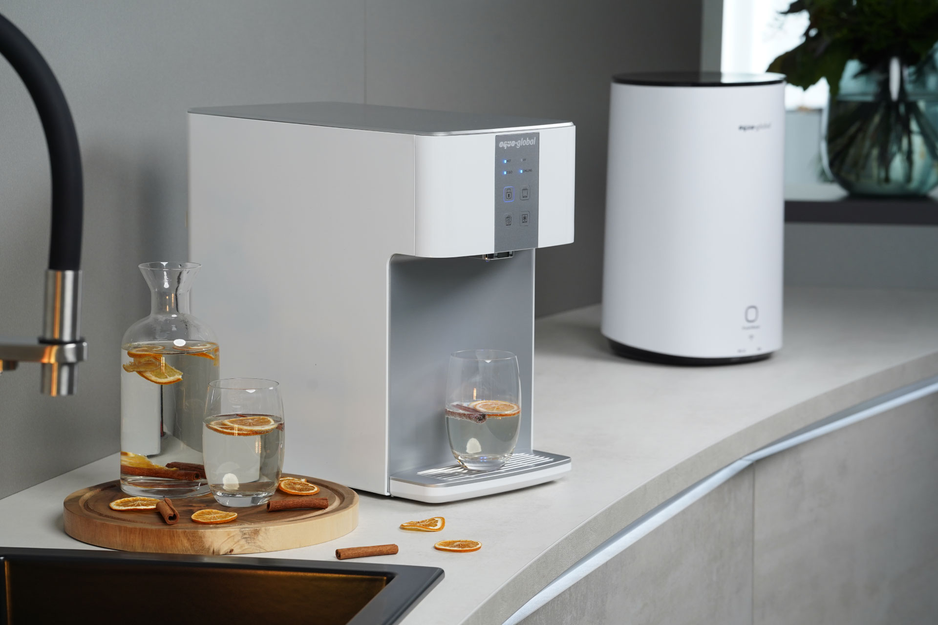 Aqua Global Wasserspender für Zuhause und Gewerbe